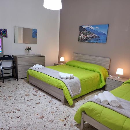 Residenza Margherita - Centralissima Salerno Exterior foto