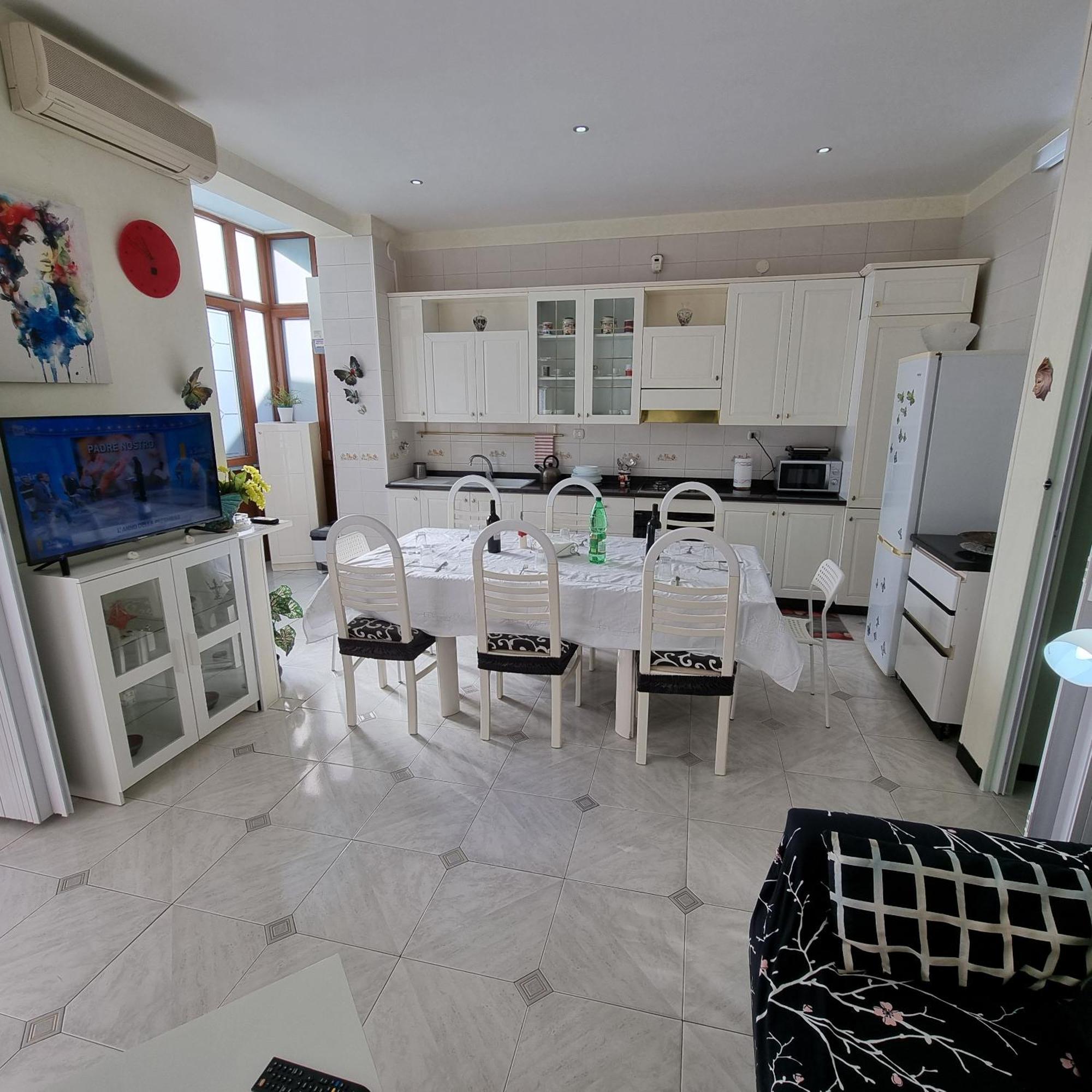 Residenza Margherita - Centralissima Salerno Exterior foto